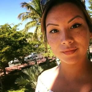 Meet your Posher, Elise